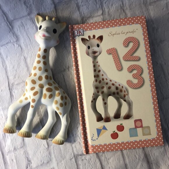 Sophie The Giraffe Teether & Board Book - Picture 1 of 6